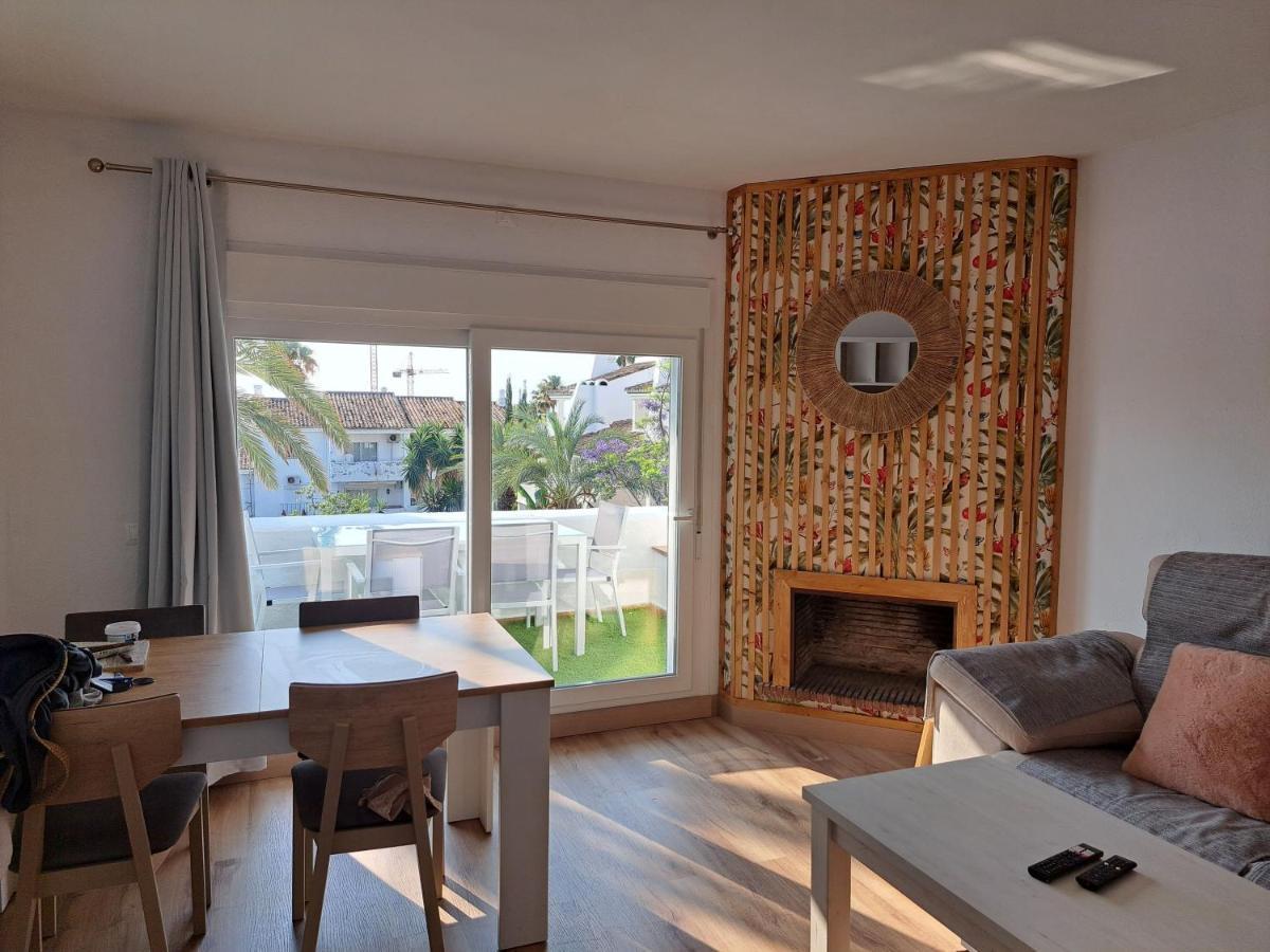 Ferienwohnung Pueblo Camelot Manilva Exterior foto